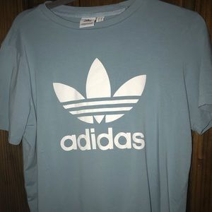 Adidas T-shirt
